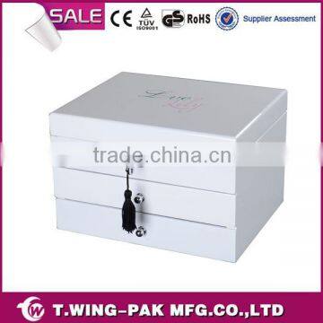 White Cufflink Box With Custom Box Portable Jewelry Display Cases Antique Cufflink Box Sales in Europe photo-2