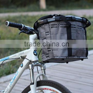 Removable dog bicycle basket