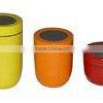 round plastic canister with lids