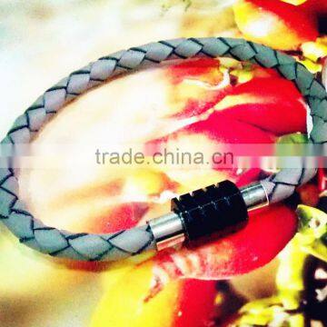 Real leather bracelets for men from Alibaba supplier