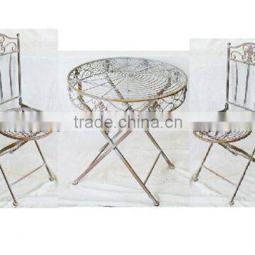 wrought iron garden table and chairs