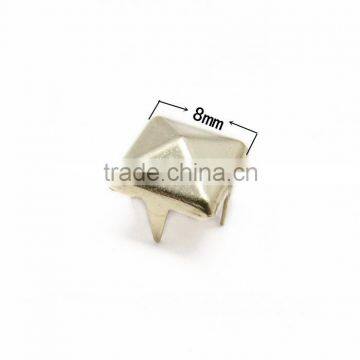 Gold Metal Pyramid Studs For Garment Gloves photo-2