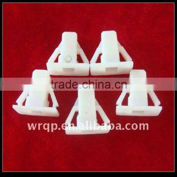 auto plastic fastener