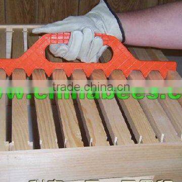 Beekeeping tool Frame spacer tool