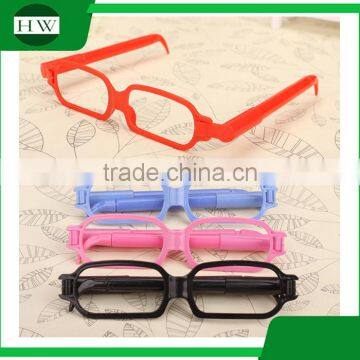 Cheap Office School Gift Fashion Cute Cartoon Plastic Glass Shape Ball Point Pen Promotional photo-4
