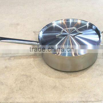 Eco-friendly Enamel Coating Hot Pot Insulated Casserole photo-2