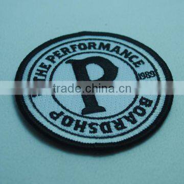 High Quality Customized Iron-on Backing Embroidery Patch photo-4