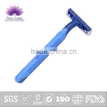 Disposable plastic shaving razor with popular blade