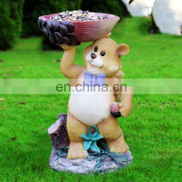 Lovely resin wholesale figurine bear