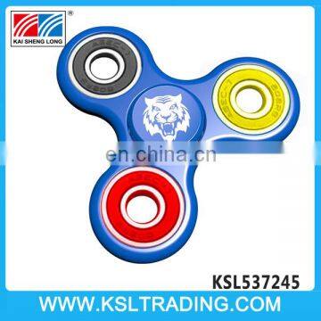 Novel design plastic finger toys bearing ceramic spinner