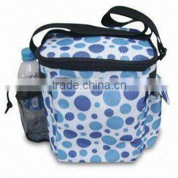 Insulated Cooler Bag with Polka Dots Pattern