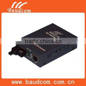 2015 hot selling dual fiber ethernet media converter