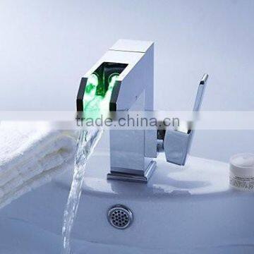 Modern Design Single Handle LED Brass Basin Faucet