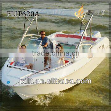 China Fiberglass sport speedboat with outboard engine