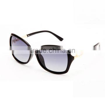 Beautiful unique style oversized sunglasses polarized