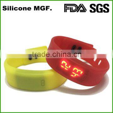 best product 2016 ladies bracelet wrist watch silicon LED watch