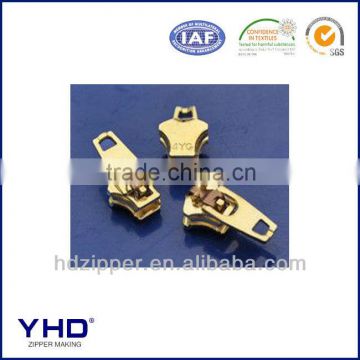 spring lockYG puller for metal zipper