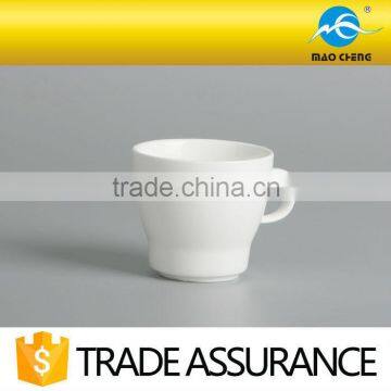 White Porcelain Tea Cup With Handle photo-2