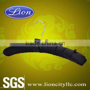 LEC-S5047 Cotton Embroidery Clothes Hangers