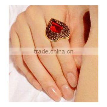 Red Crystal Invisible Double Angel Wings Peach Heart Rings For Women