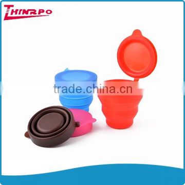 Manufacturer OEM FDA silicone foldable cup with lids custom logo collapsible cups