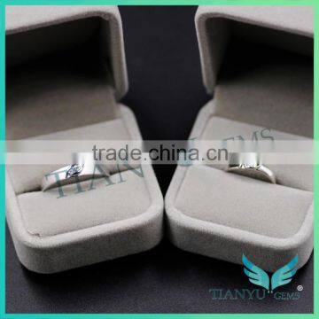 Amora Moissanite Images Youtube Men and Women White Gold Moissanite 2mm Wedding Ring photo-5