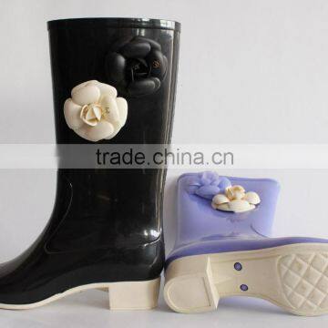 Wholesale flower decorative rainboot,safety pvc women rain boots