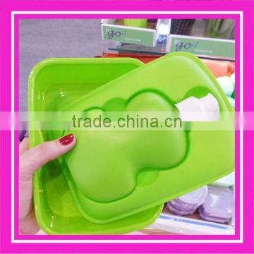 plastic food container with water bottle / plastic lunch container with water bottle