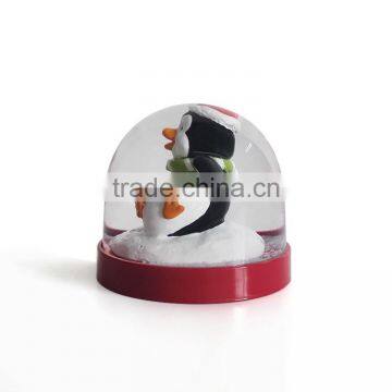 2016 Christmas Penguin Water Snow Globe Wholesale photo-2