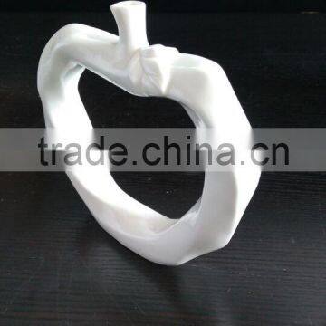 Factory Supply Ceramic Apple Shaped Bottle photo-2