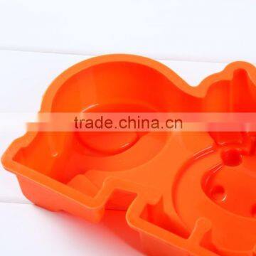 Lovely Cow Shape Silicone Cake Baking Pan Mold, Baking Supplies for Cake Decoration,baking Mold photo-4