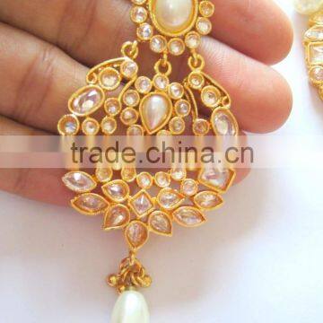 EARRING PAIR WITH TIKA GOLD TONE Hair Accessory photo-3