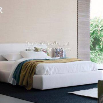 Simple Double Design Fabric Solid Wood Frame Upholstery Bed