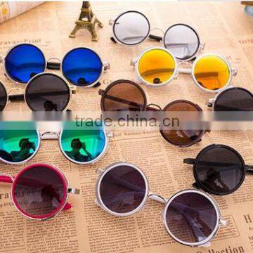 Hot Selling Unisex Fashion Retro Classic Metal Frame Small Round Sunglasses Eyewear photo-2