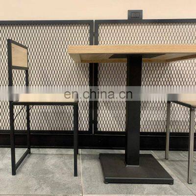 Expanded Metal Mesh Used for Shelves and Bar Tables