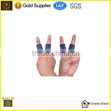 sports finger protector for man