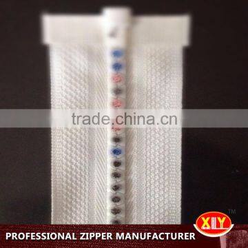 Shenzhen Xly Ykk Color Ykk Quality Diamond Zipper