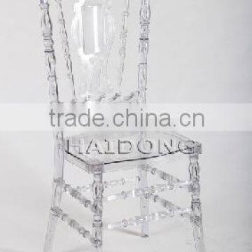 China Best Seller Transparent Clear Resin Royal Chair in Wedding