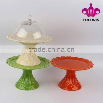 Wholesale Wending Gifts Handmade Ceramic Cake stand with cover