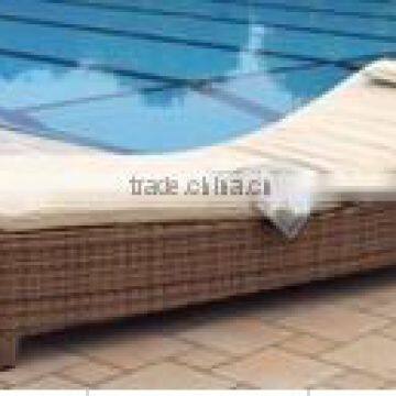 poly rattan lounger