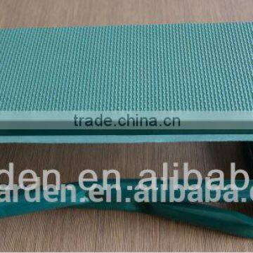 Garden kneeler