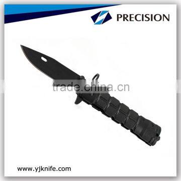 Folding Army Knife with Serrated Blade