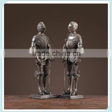 resin Gothic armour knight figurine Gothic armour knight statue for home decoration