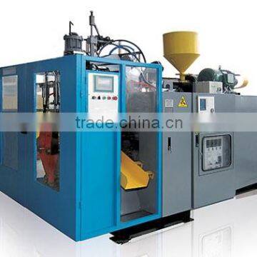 Automatic bottle blow molding machine