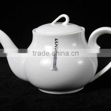 Classic deisgn, good porcelain 960ml teapot