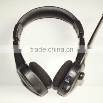 light-weighted design headphone