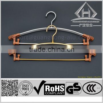 Aluminum clothes hanger