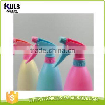 500ML Candy Color Hand Pressure Small Garden Plastic Kids Watering Can photo-4