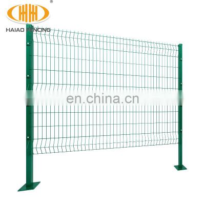 Factory direct sale pvc coated round post wire mesh fence