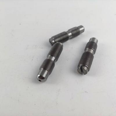 168306 Piezas de motor diesel Tornillo de fijación ranurado 168306 para maquinaria de motor diesel